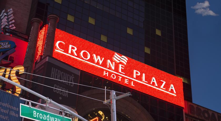 CROWNE  PLAZA  TIMES  SQUARE