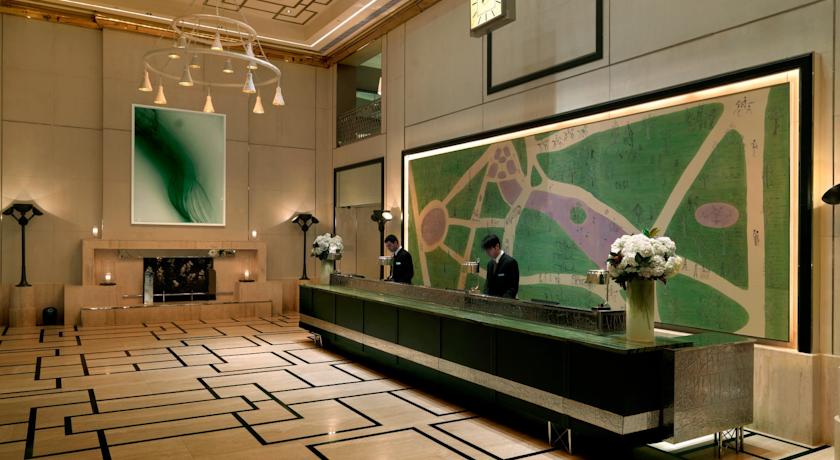 THE LONDON NYC